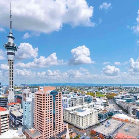 Top Floor Harbour View And Skytower View Apartment In Cbd Auckland Extérieur photo