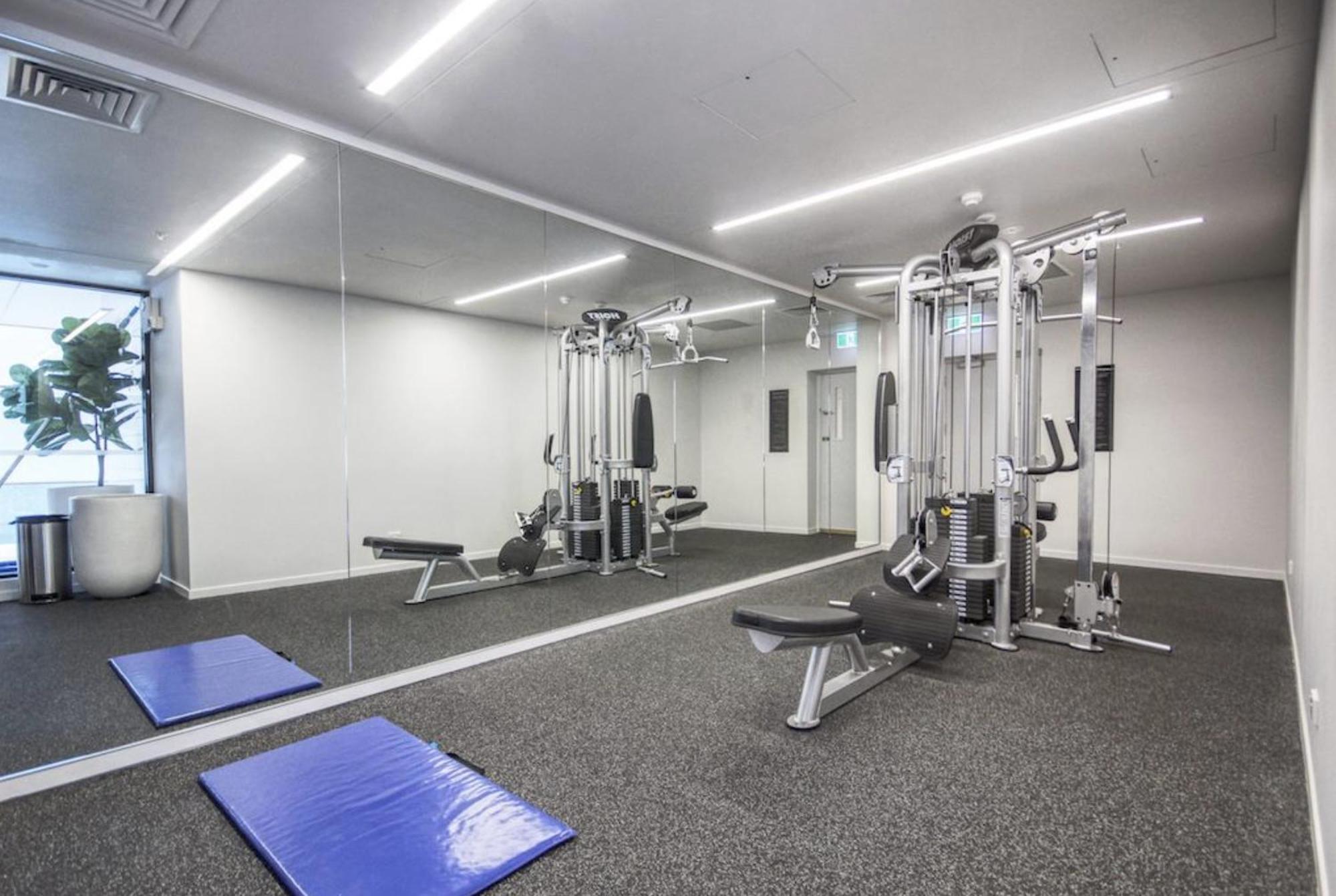 Top Floor Harbour View And Skytower View Apartment In Cbd Auckland Extérieur photo