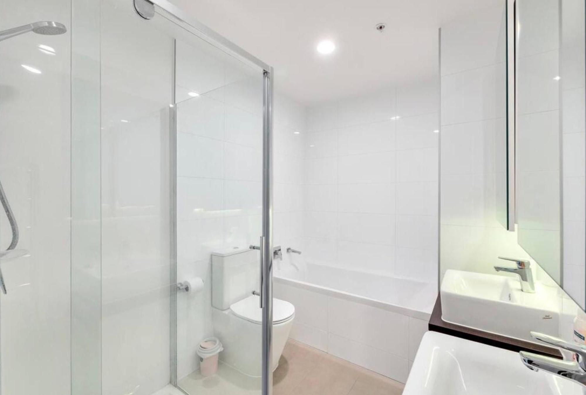 Top Floor Harbour View And Skytower View Apartment In Cbd Auckland Extérieur photo